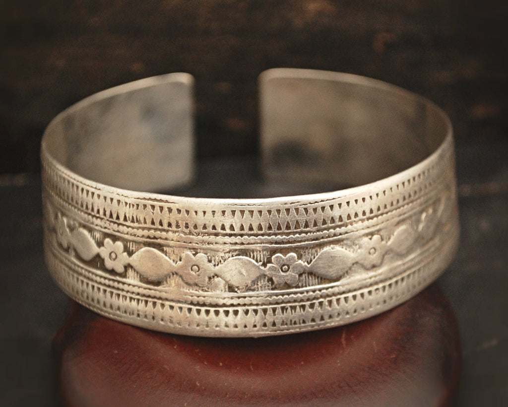 Vintage Afghani Silver Cuff Bracelet - Pair