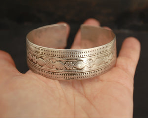 Vintage Afghani Silver Cuff Bracelet - Pair