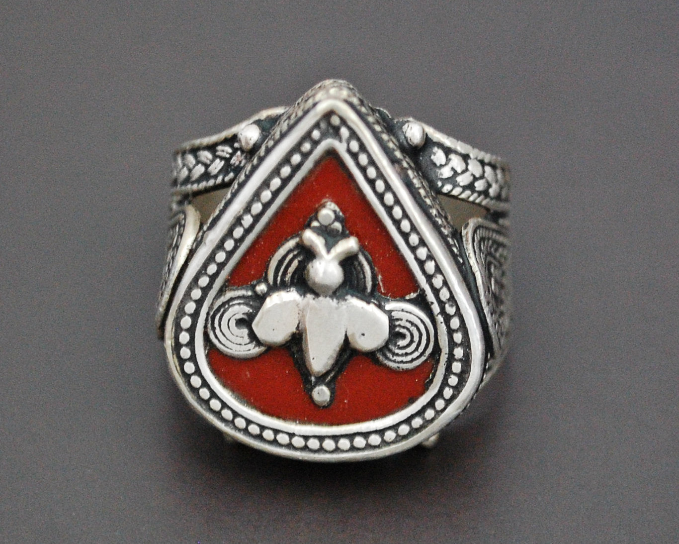 Vintage Kazakh Silver Ring - Size 8