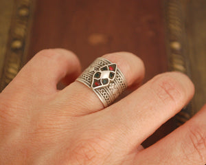 Antique Afghani Band Ring  with Glass Stones - Size 6.5