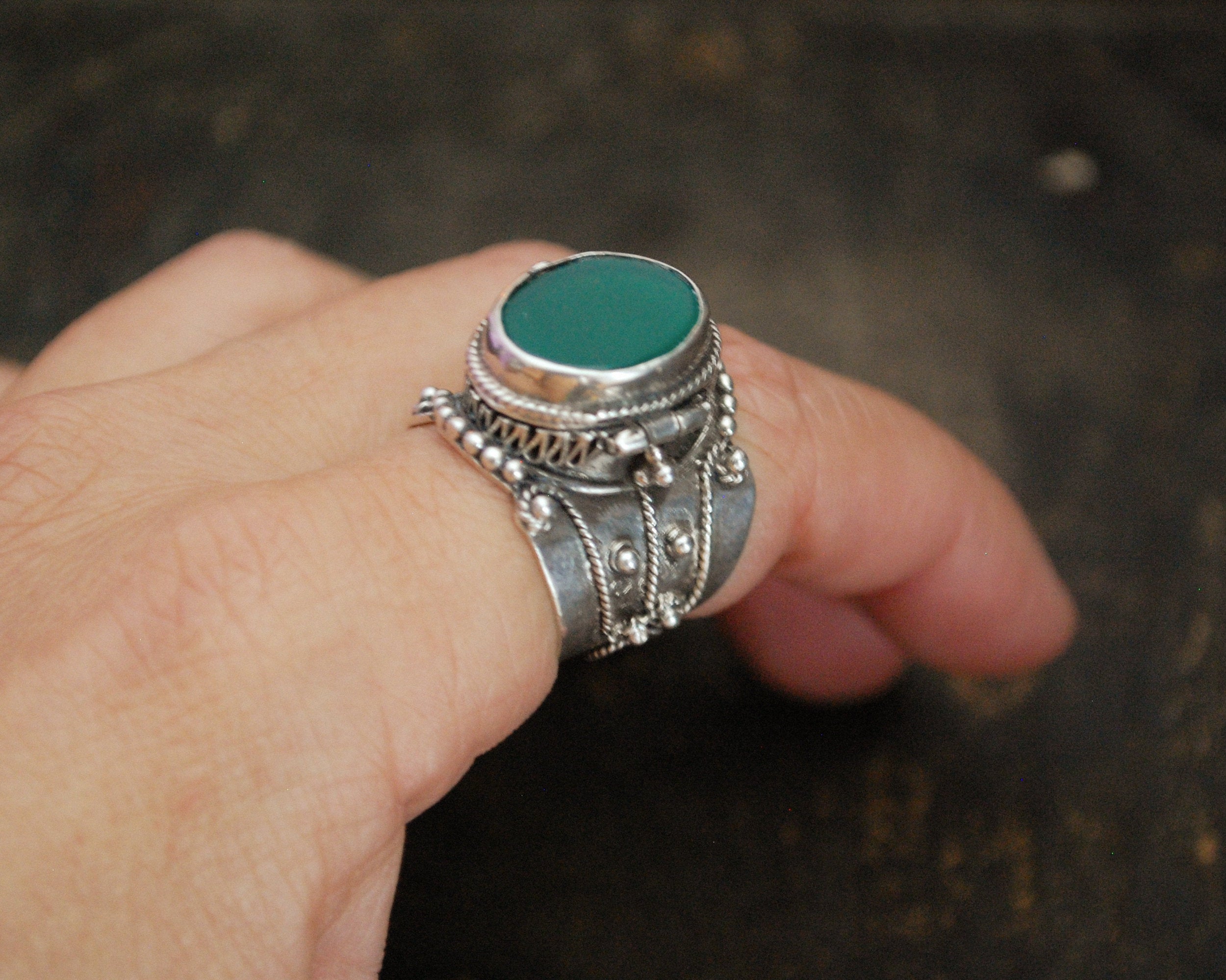 Ethnic Poison Ring with Aventurine - Size 6.5