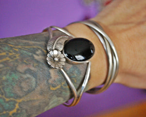 Navajo Onyx Cuff Bracelet - Signed JB