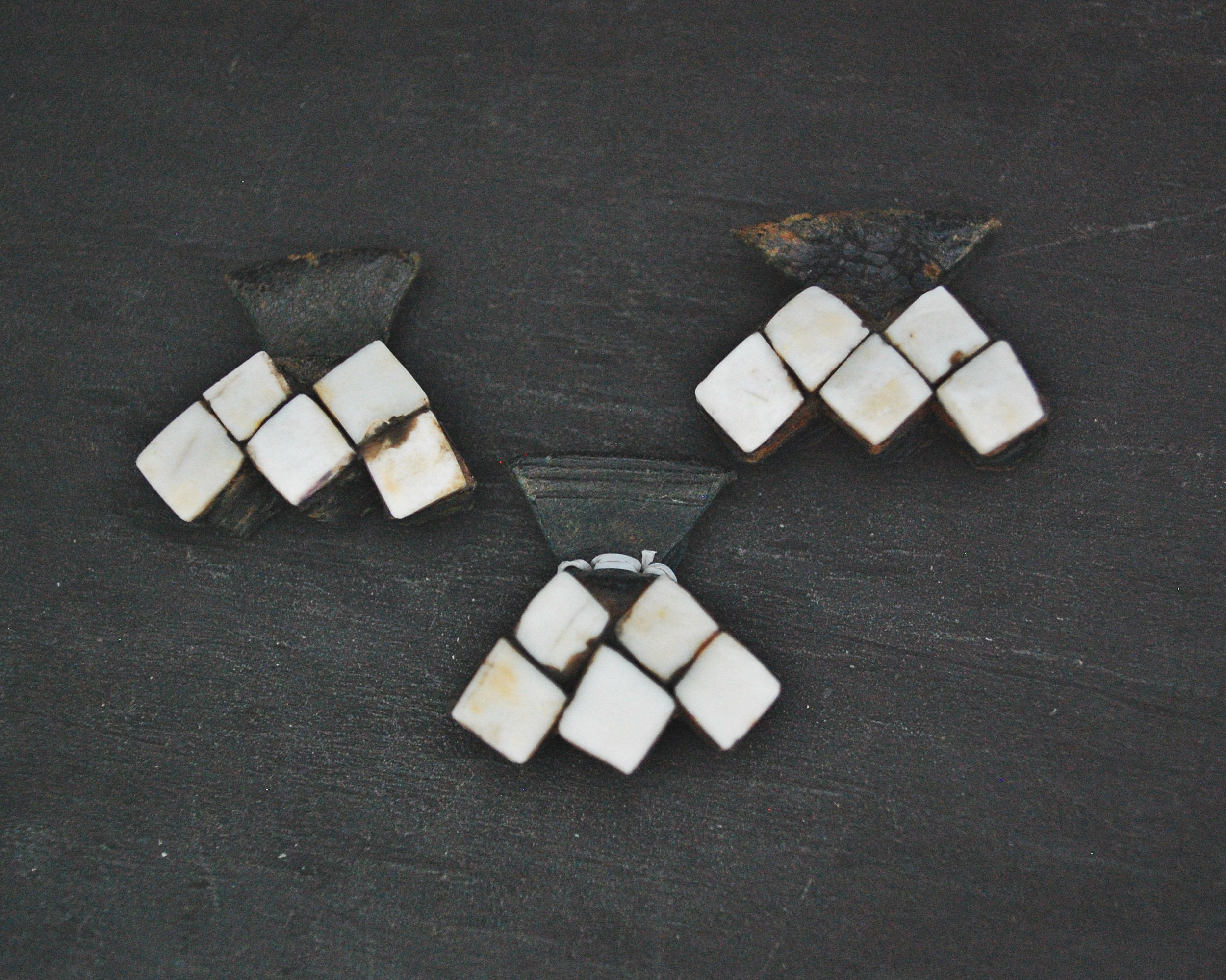 Small Tuareg Shell Khomeissa Pendants - Set of Three