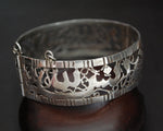 Tunisian Callygraphy Bracelet - Hinged