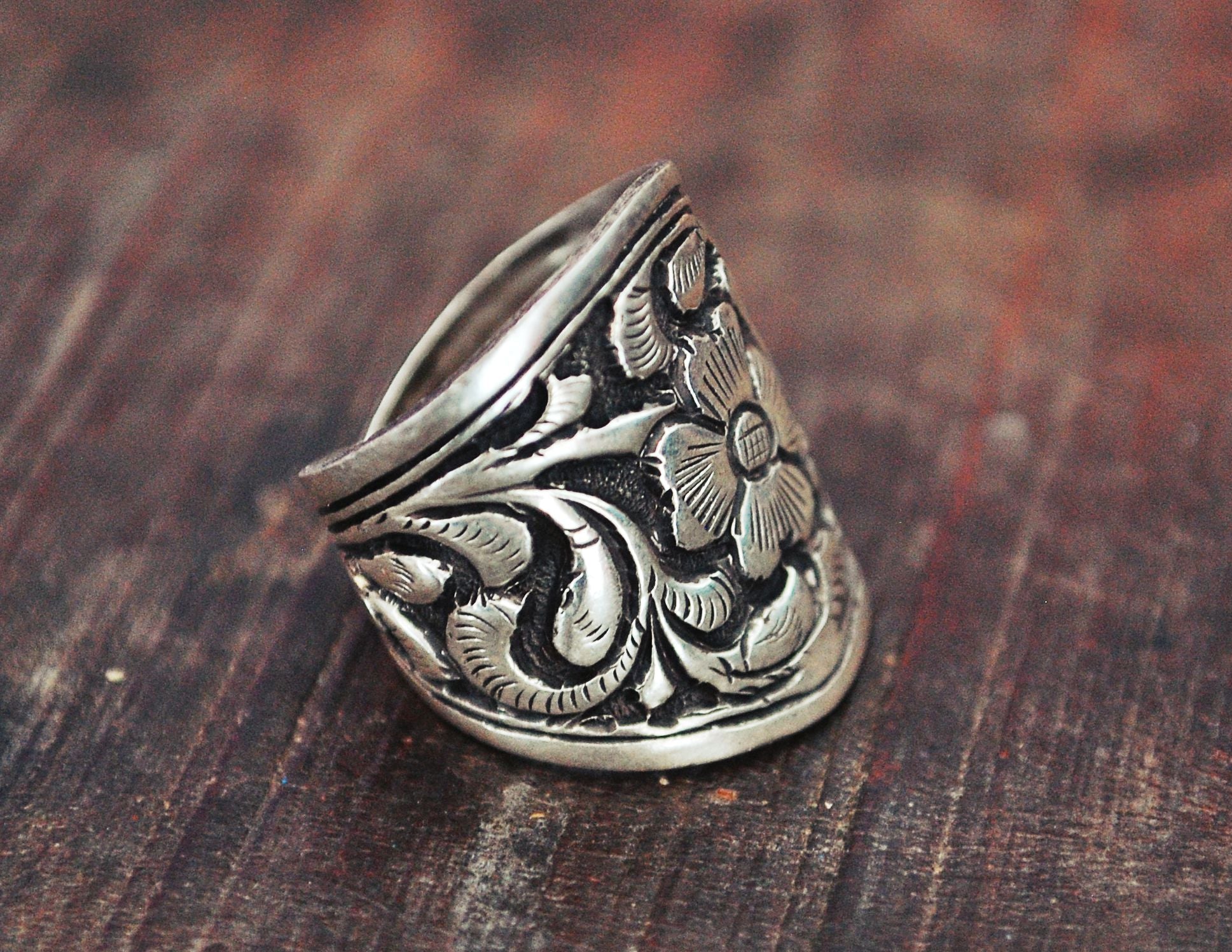 Ethnic Band Ring from India - Size 6.5