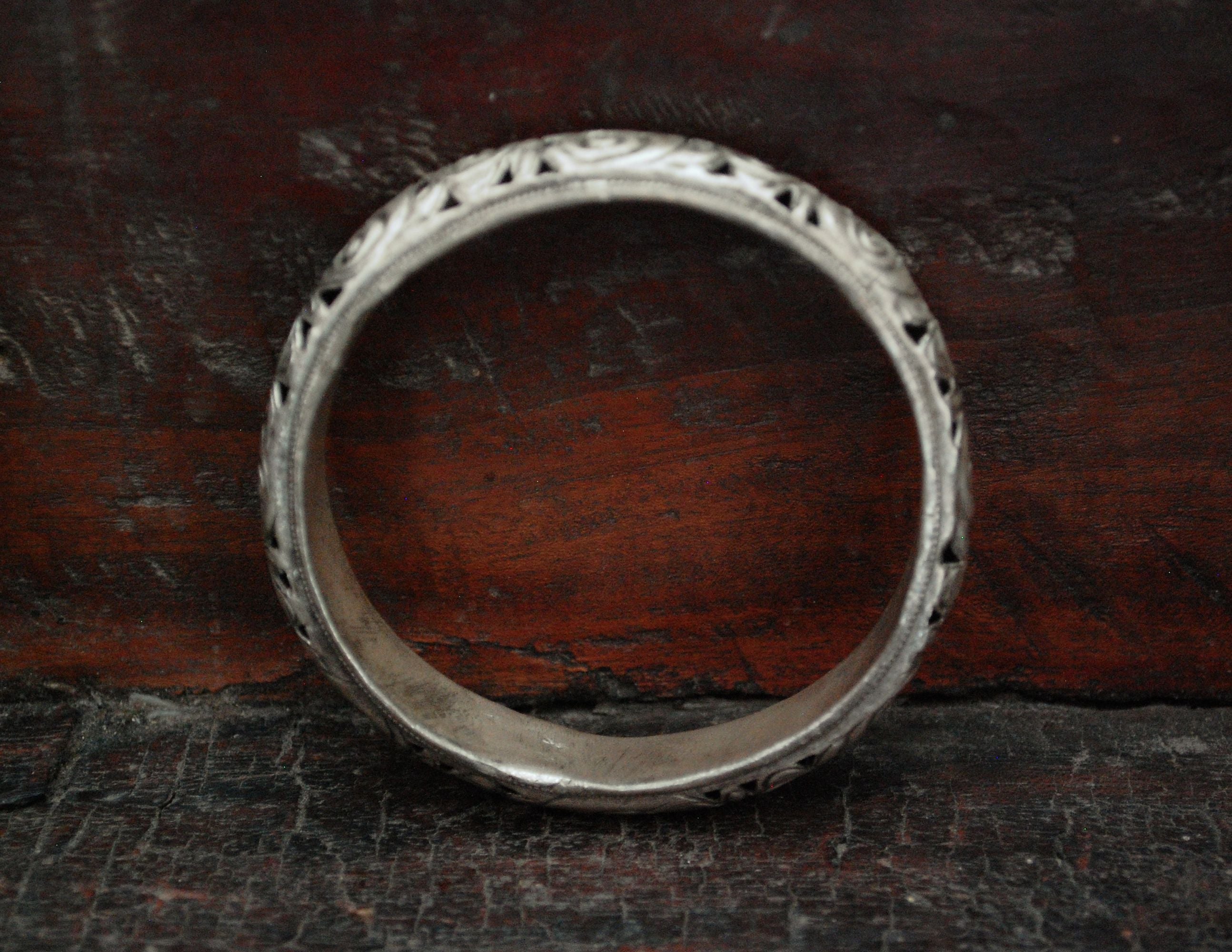 Antique Chinese Bangle Bracelet