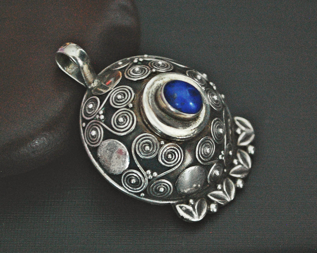 Ethnic Lapis Lazuli Pendant