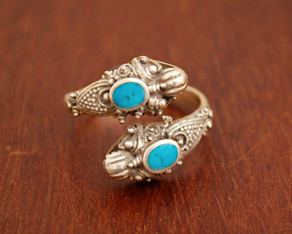 Double Dragon Turquoise Ring from Bali - Adjustable Size