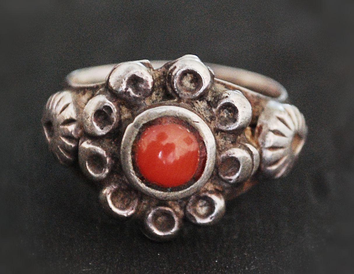 Rajasthani Tribal Coral Ring - Size 7