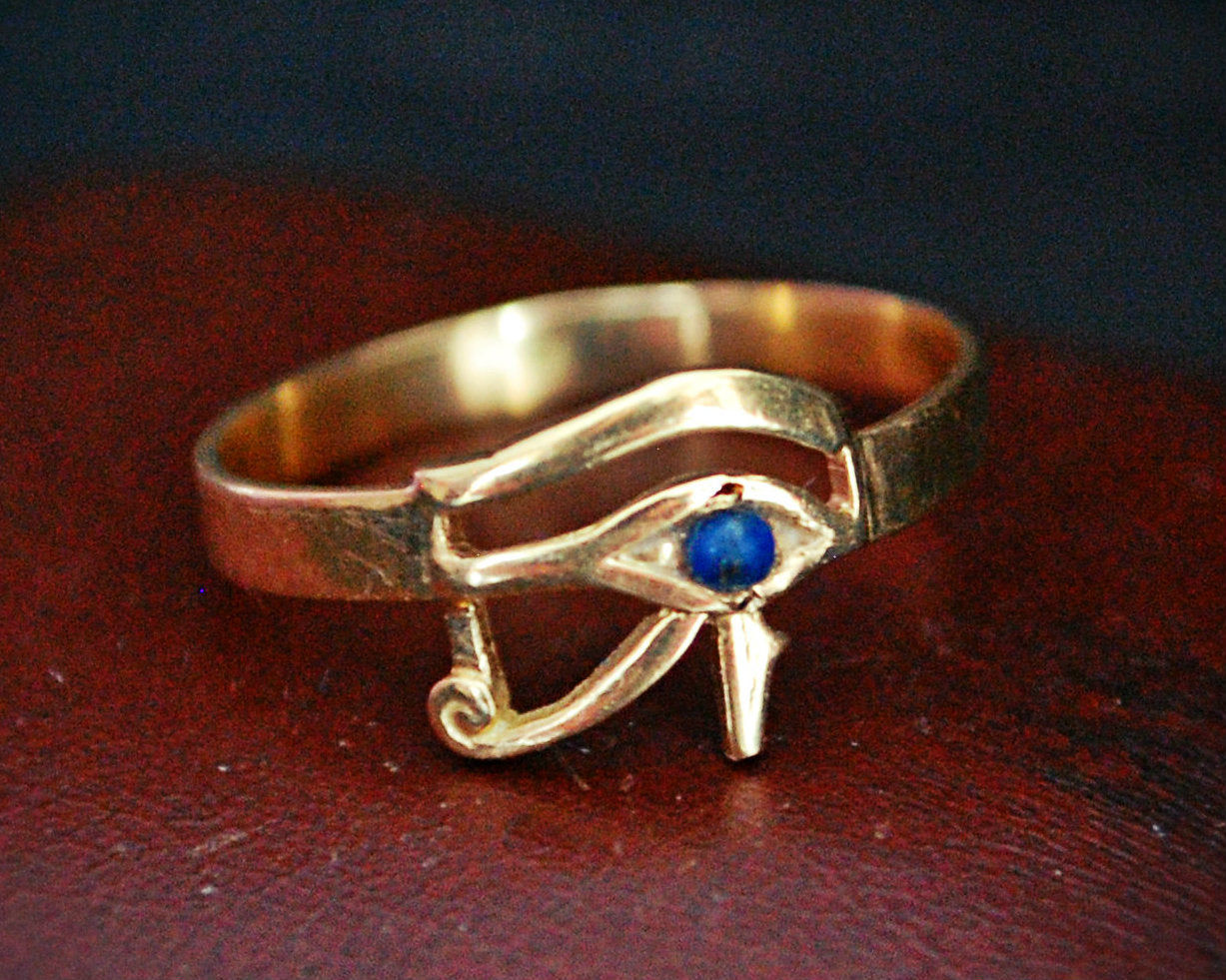 18K Gold Eye of Horus Ring with Lapis Lazuli