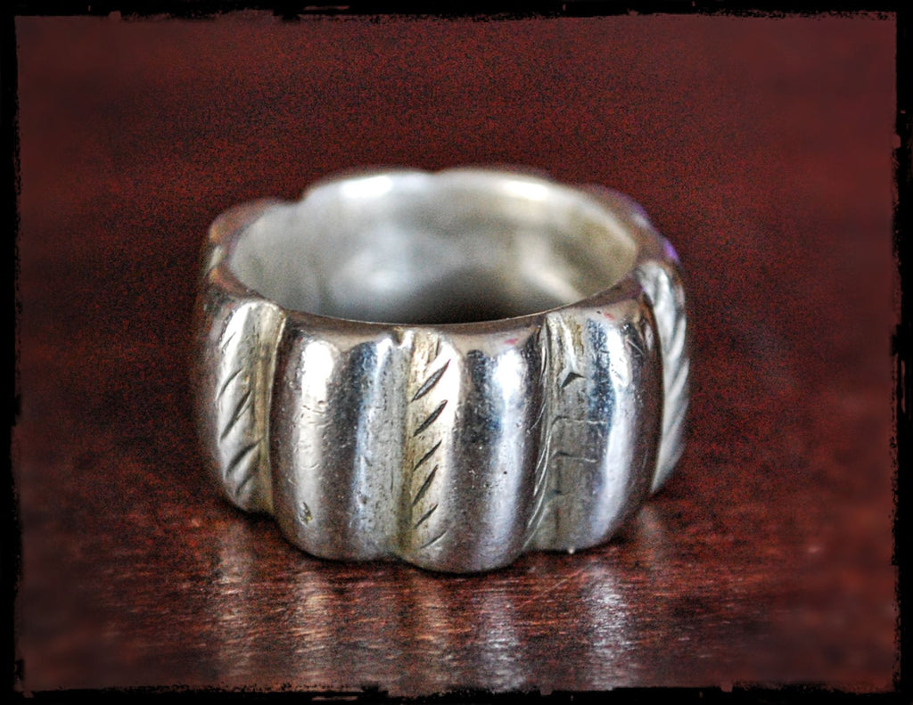 Old Berber Ring - Size 7.5 - Tribal Old Moroccan Berber Ring - Berber Jewelry - Tuareg Silver Ring - Tuareg Jewelry