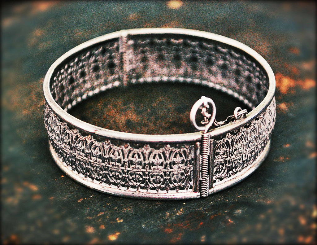 Ethnic Filigree Hinged Bangle Bracelet - Ethnic Silver Bracelet - Ethnic Hinged Cuff Bracelet