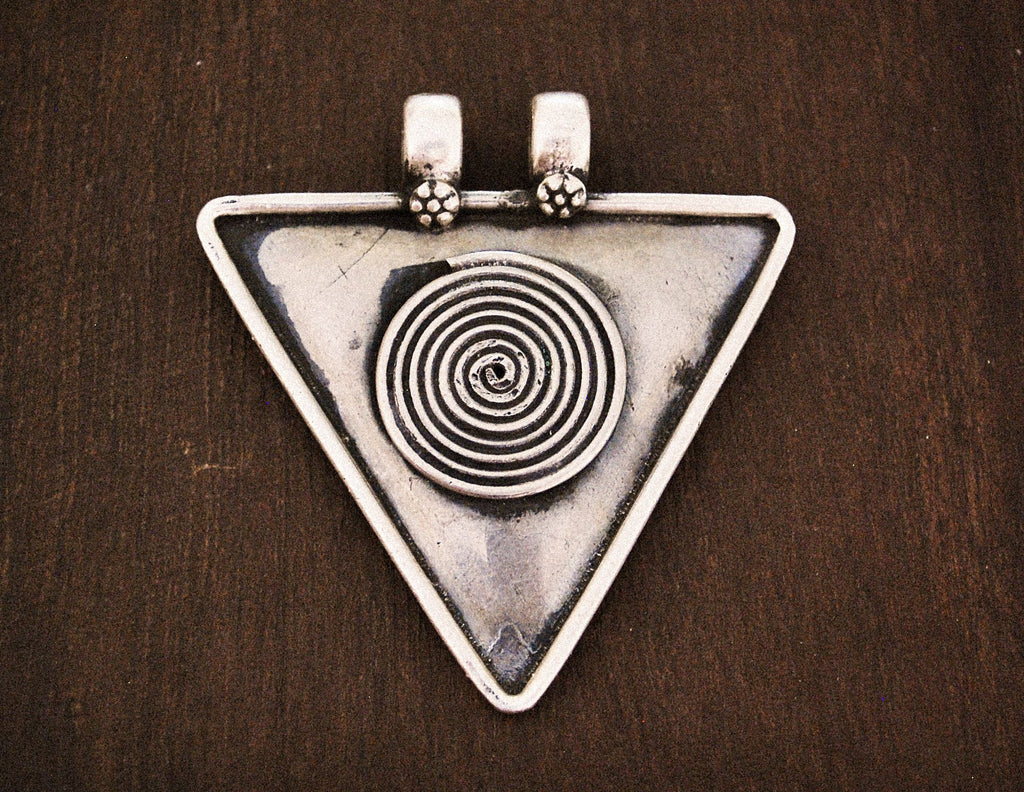 Rajasthan Silver Amulet - Spiral of Life Pendant - Tribal Rajasthan Pendant - Ethnic India Pendant - Magical Amulet